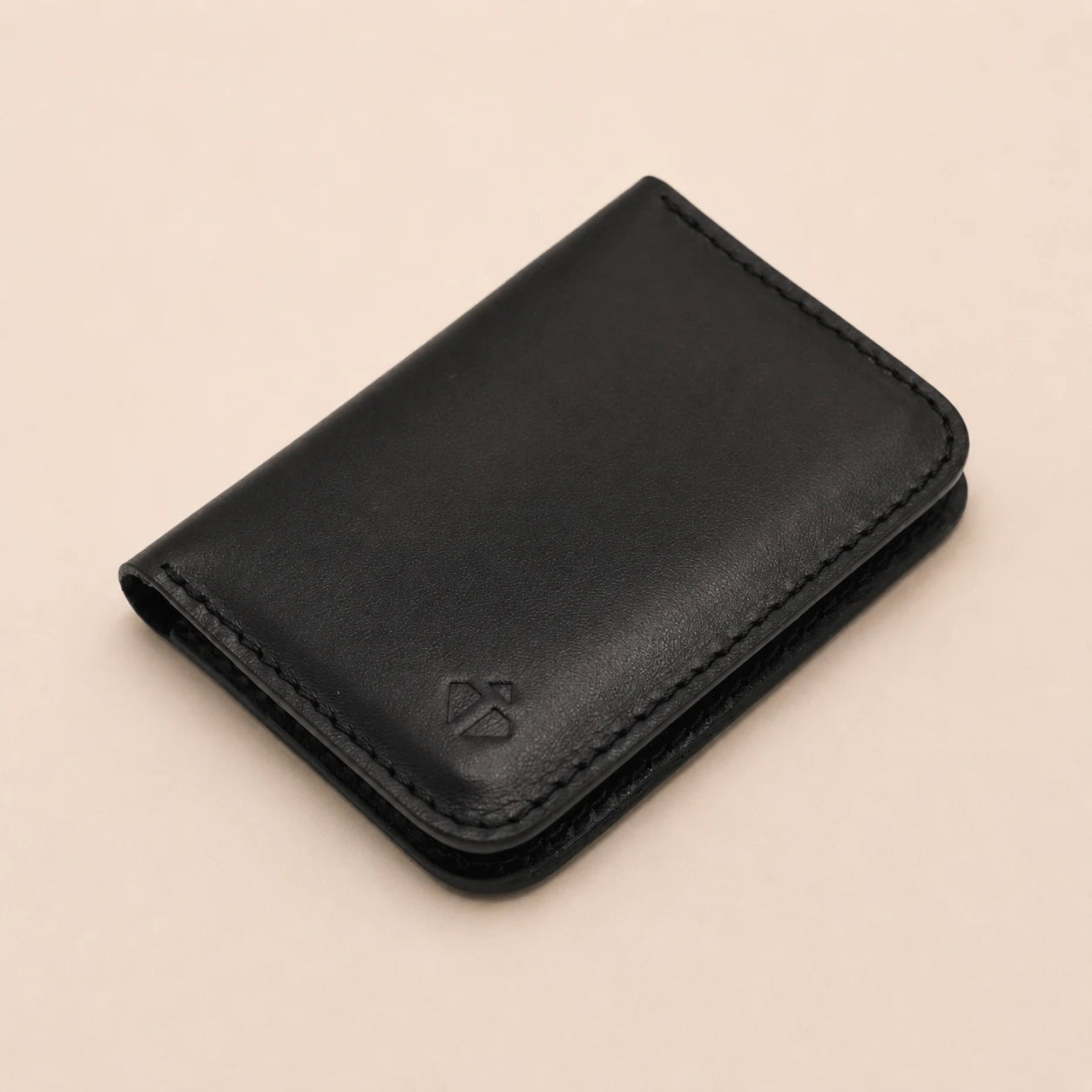 T101 — Portefeuille Minimaliste en Cuir Italien