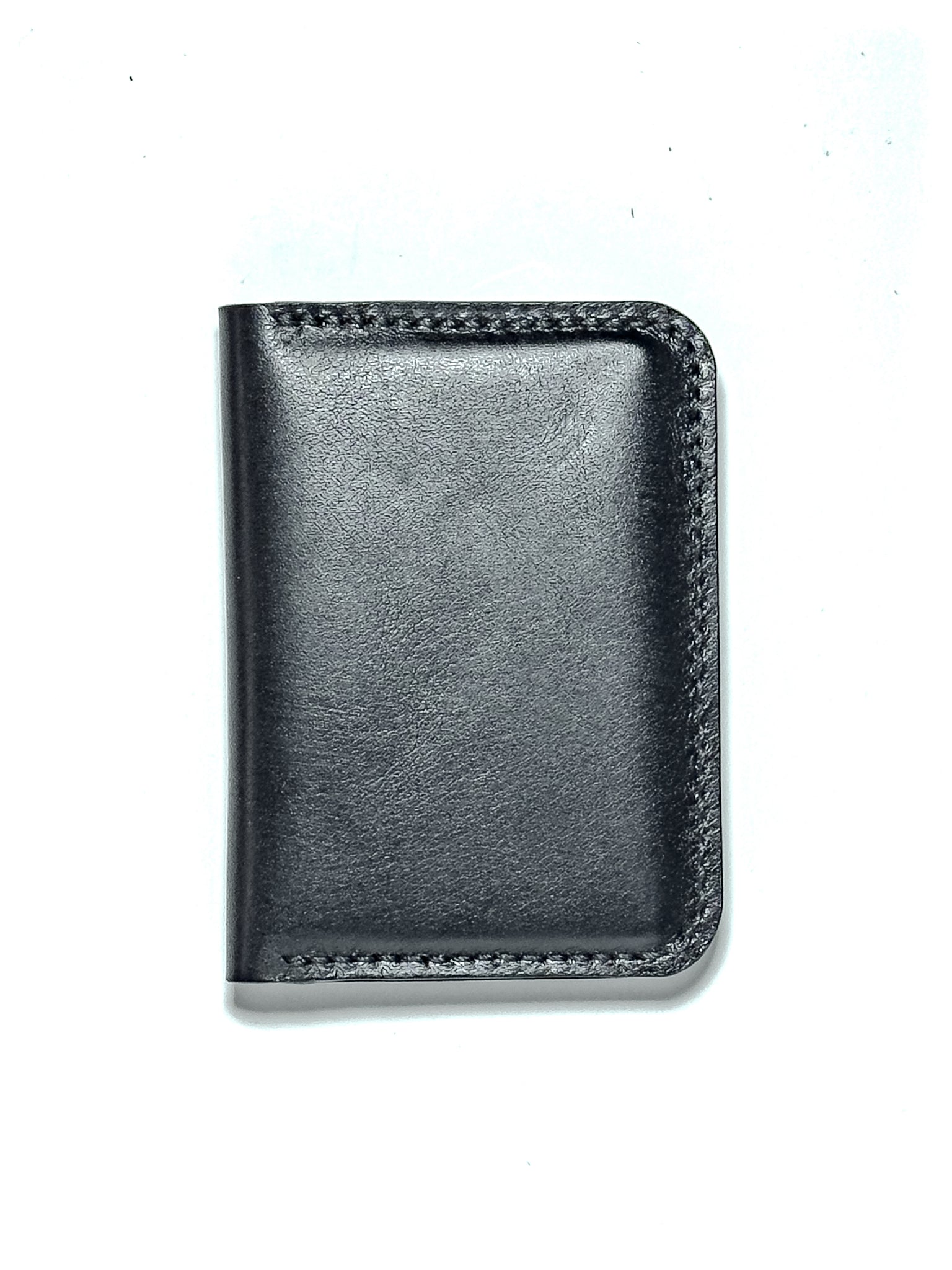 T101 — Twenty Two Minimalist Leather Wallet